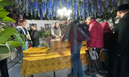 Iași: Cel mai mare pelerinaj din România, live! Moaștele Sfintei Parascheva, scoase în procesiune