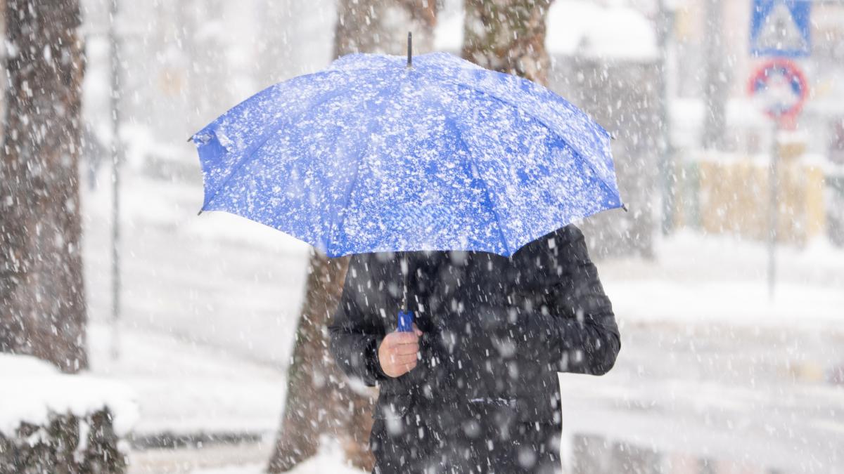 Meteorologii ANM anunță ninsori abundente și temperaturi foarte scăzute, inclusiv în București. Până când ține vremea rea