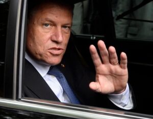 Klaus Iohannis DEMISIONEAZĂ din funcţia de Preşedinte al României: „Pentru a scuti România de această criză, demisionez din funcția de președinte”